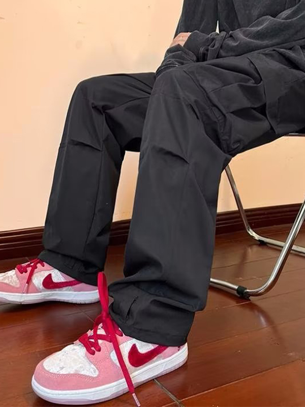 Pantalones cargo fruncidos lisos con múltiples bolsillos para hombre-3