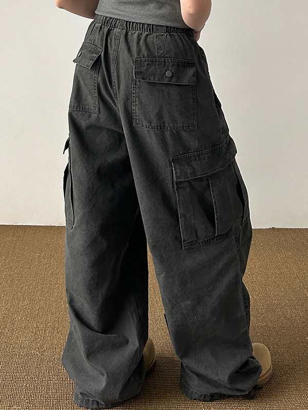 Pantalones cargo vintage con múltiples bolsillos-1