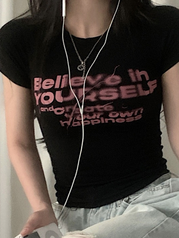 Camiseta de manga corta con estampado de letras-1